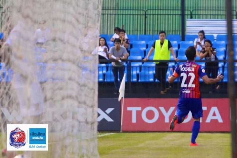 Buriram Extend Lead Bangkok Glass Win Goal Thriller Thai League