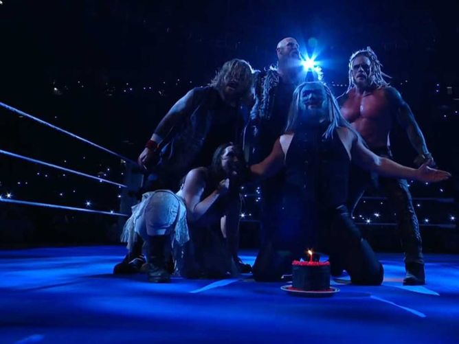 WWE SmackDown Results, Live Recap, and Highlights: WYATT SICKS RETURN AND DESTROY 9 SUPERSTARS, BLOODLINE MEMBERS ALMOST FIGHT EACH OTHER