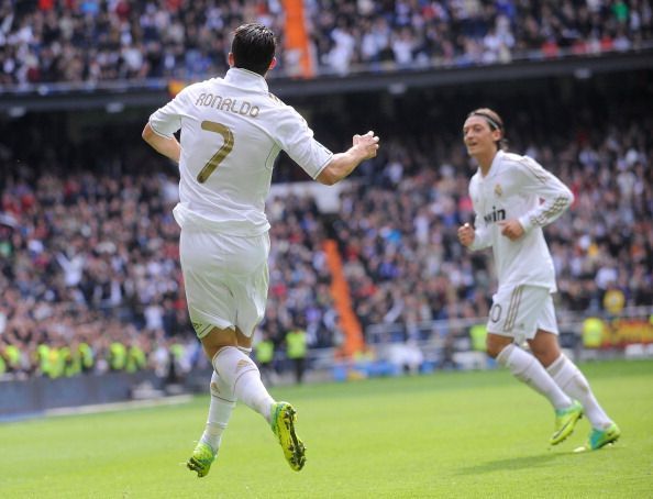 Real Madrid CF v CA Osasuna  - Liga BBVA