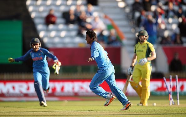 Australia v India - ICC Women's World Cup - Semi Final - County Ground : News Photo