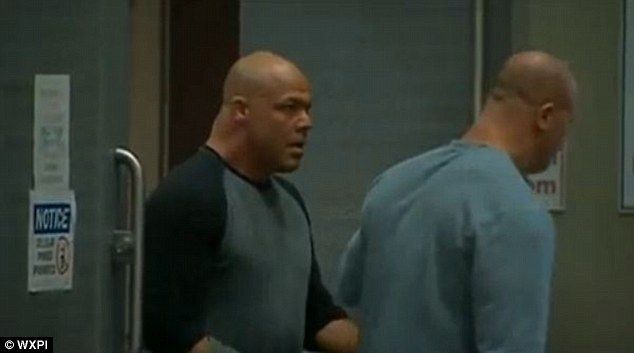 Kurt Angle crying in court with his brother David. 