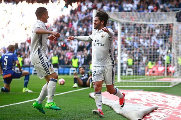 Real Madrid CF v Deportivo Alaves - La Liga