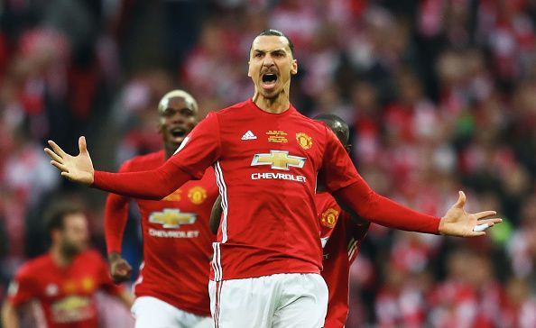 ESPN claim that Zlatan will sign his contract extension with Man United later this week