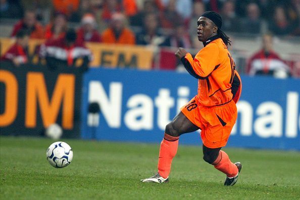 Soccer - European Championship 2004 Play-Off - Second Leg - Holland v Scotland : News Photo