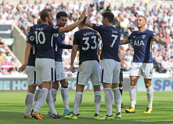 Newcastle United v Tottenham Hotspur - Premier League - St James&#039; Park : News Photo