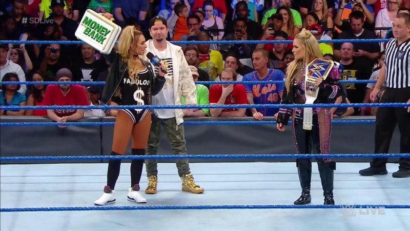 The threat of the cash in still looms, on SmackDown Live!