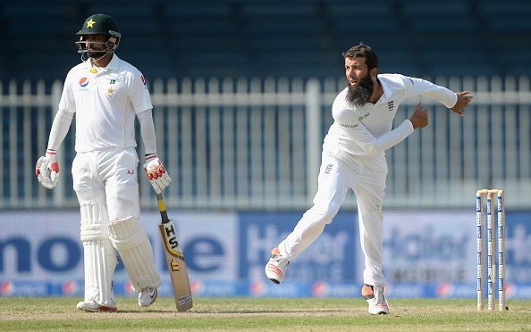 Pakistan v England - 3rd Test: Day Three