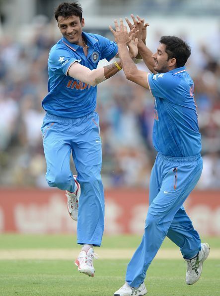 England v India: Carlton Mid ODI Tri Series - Game 6