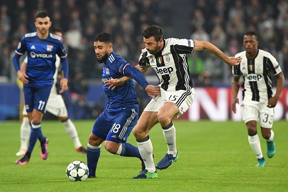 Juventus v Olympique Lyonnais - UEFA Champions League