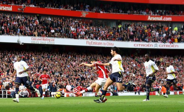 Arsenal v Tottenham Hotspur - Premier League