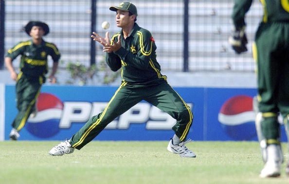 Pakistani under 19 cricketer Khalid Lati : News Photo