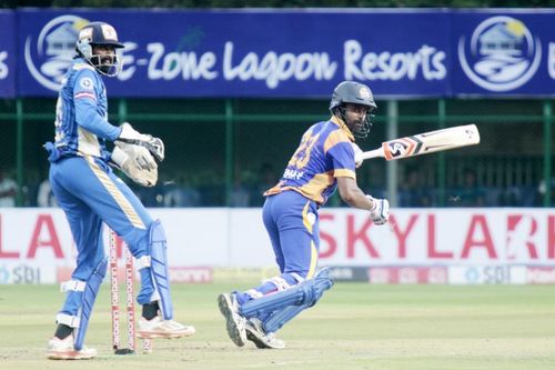 Man of the Match R Vinay Kumar staged a recovery act for his side