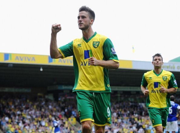 Norwich City v Everton - Premier League