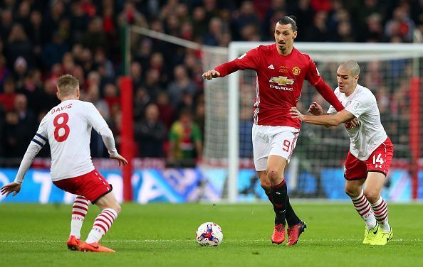 Manchester United v Southampton - EFL Cup Final