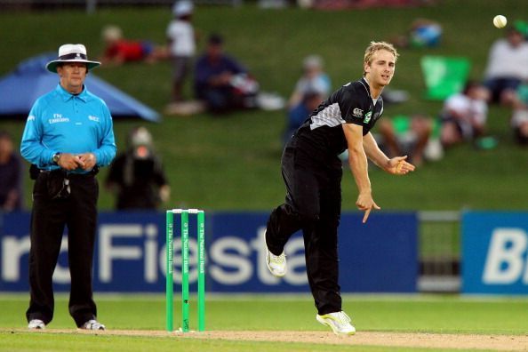 New Zealand v Zimbabwe - 3rd One Day International