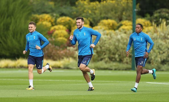 Tottenham players train