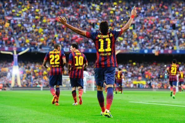 Neymar Jr. celebrating his first goal against Real Madrid