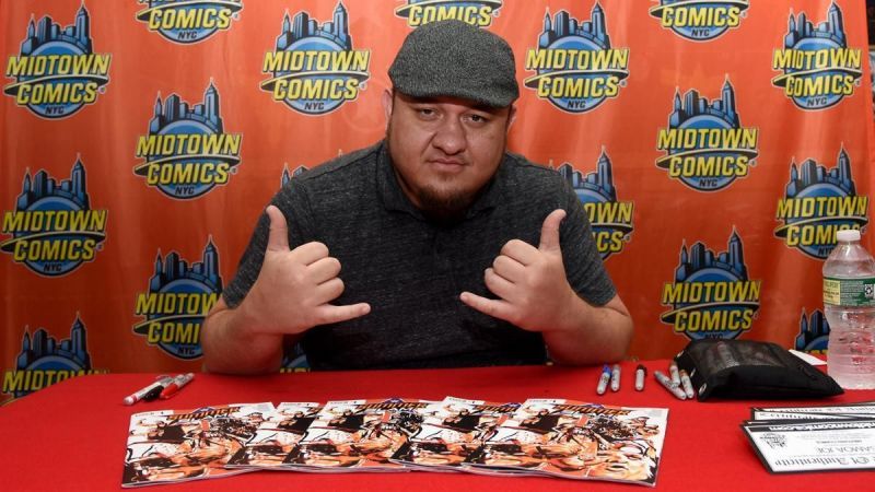 Samoa Joe at a signing