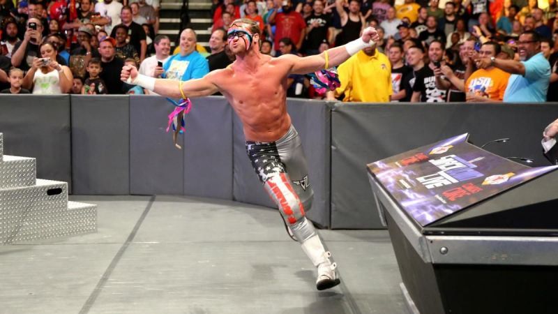 Dolph Ziggler with Ultimate Warrior&#039;s paint theme on his face