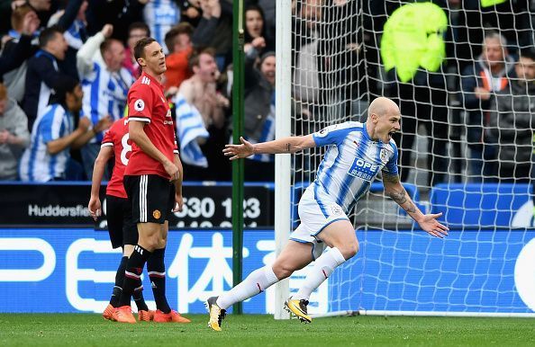 Huddersfield Town v Manchester United - Premier League