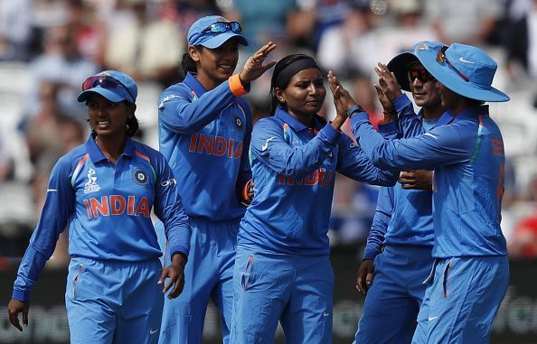 Rajeshwari Gayakwad (centre) rose to prominence after her five-wicket haul against New Zealand in the ICC Women&#039;s World Cup 2017
