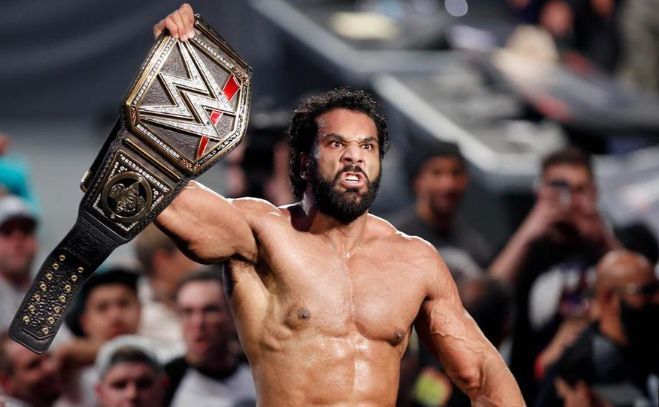 Jinder Mahal is the first ever Indian wrestler to defend the WWE title on Indian soil