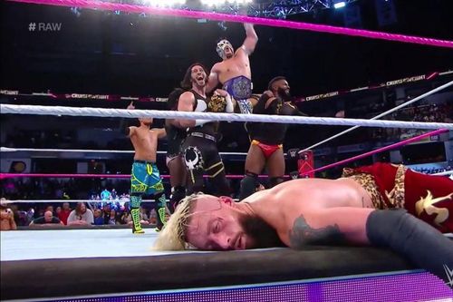 Kalisto leaves Enzo down and out to win the Cruiserweight Title