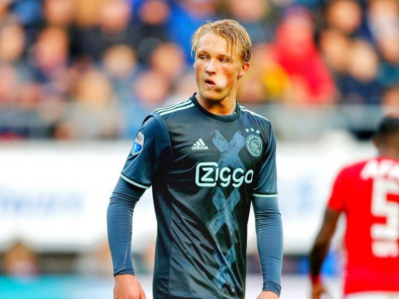 A Bryan Laudrup look-alike; Dolberg with fit right in with the emerging talent at the Santiago Bernabeu