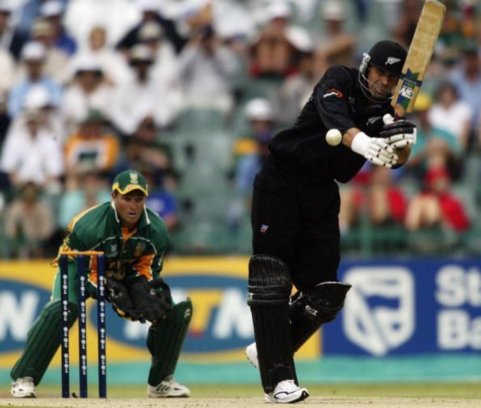 Top 10 New Zealand cricketers of all time