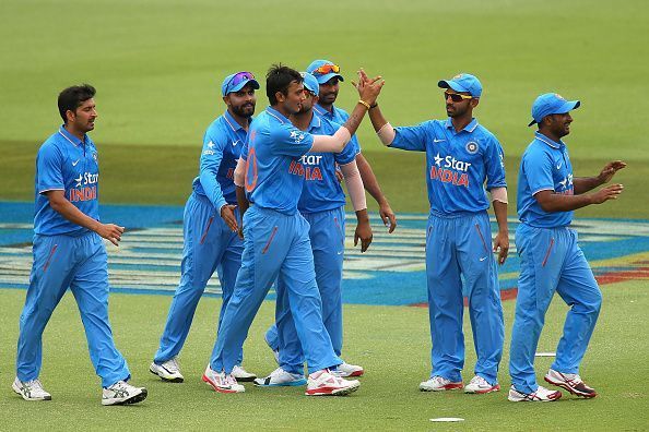 England v India: Carlton Mid ODI Tri Series - Game 6
