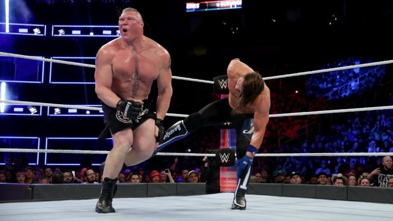 Styles wisely goes after Lesnar&#039;s knee.