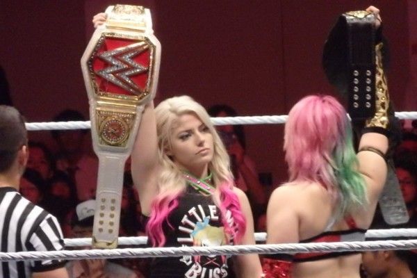 Asuka vs. Alexa Bliss