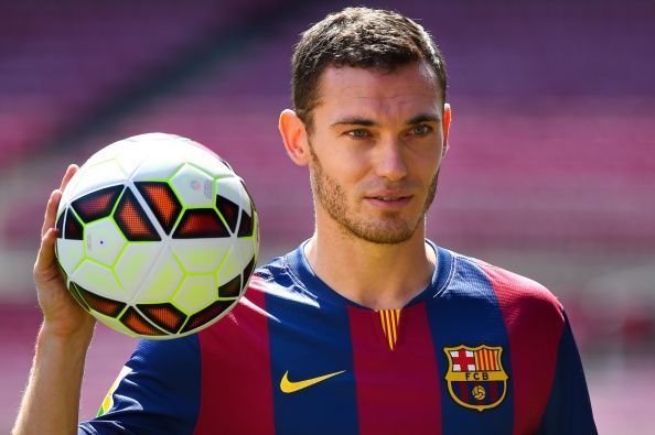 FC Barcelona Unveil New Signing Thomas Vermaelen