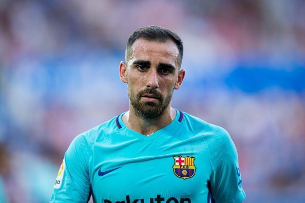 Deportivo Alaves v Barcelona - La Liga