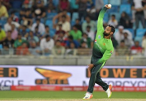 Enter captionPakistan's Mohammad Hafeez