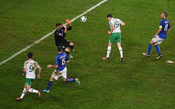 Brady gets away from Leonardo Bonucci to head home Ireland&#039;s late winner