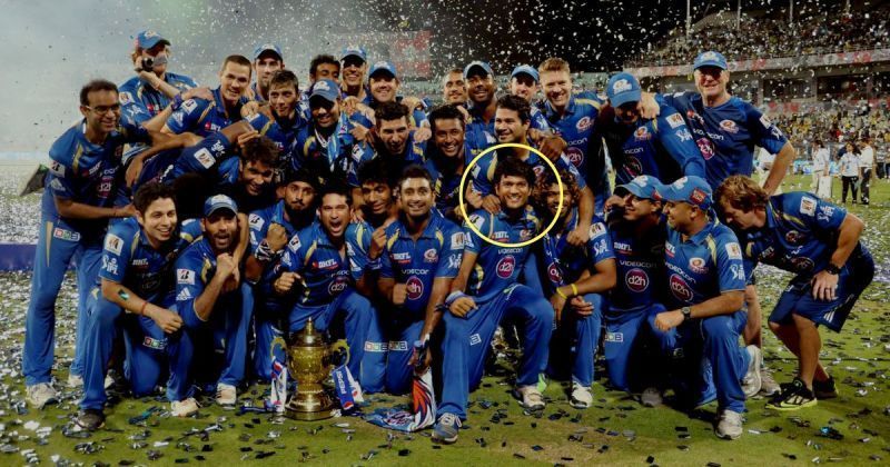 Jalaj Saxena with the Mumbai Indians team that won the 2013 IPL