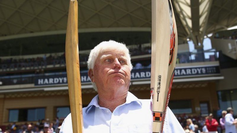 Barry Richards comparing his old bat with David Warner&#039;s