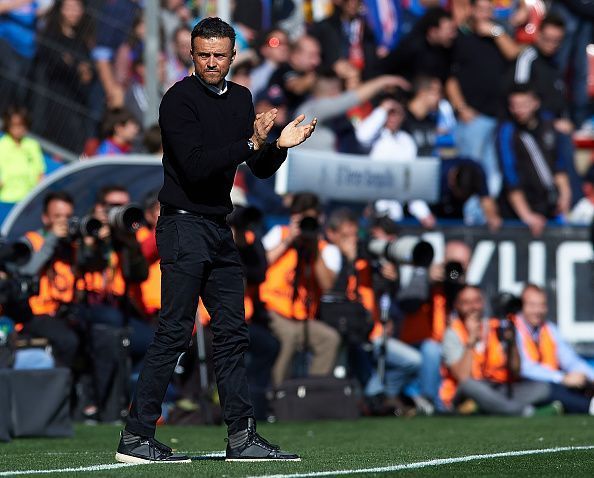 Levante UD v FC Barcelona - La Liga