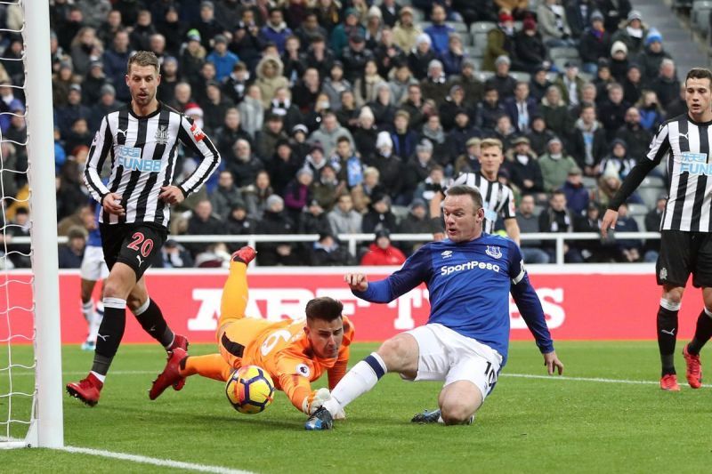 Wayne Rooney's goal was the deciding factor in another poor showing for the Magpies