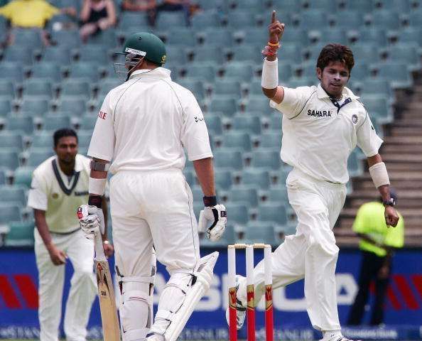Sreesanth celebrates after claiming Jacques Kallis wicket during 1st test at Johannesburg