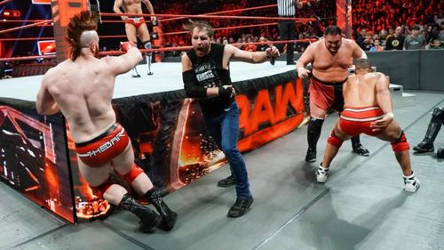 Dean Ambrose took part in a Six Man Tag Match on Monday's Raw