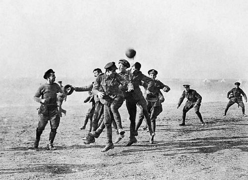 The 1914 Christmas Truce