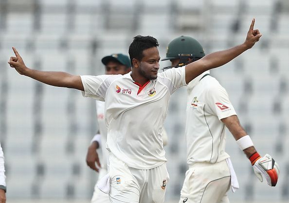 Bangladesh v Australia - 1st Test: Day 2