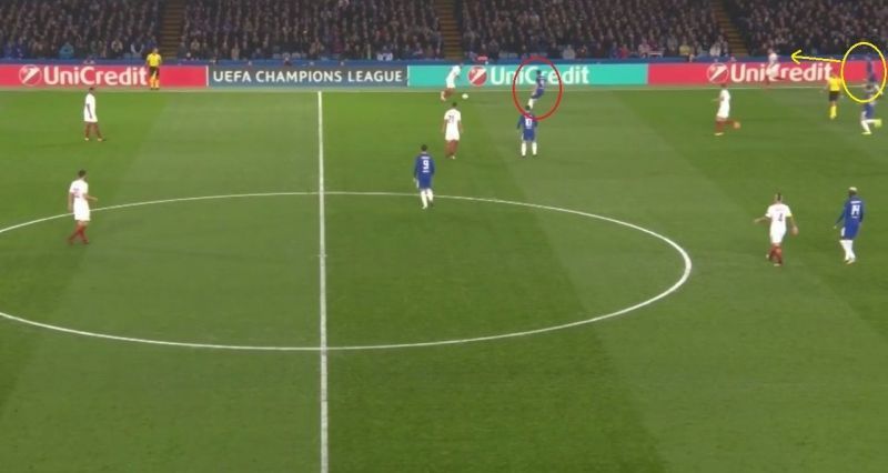 Fabregas (circled red) goes to close down opponent Left-Back Kolarov while Zappacosta marks the winger closely.