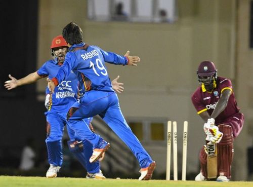 Rashid Khan traps Jason Holder