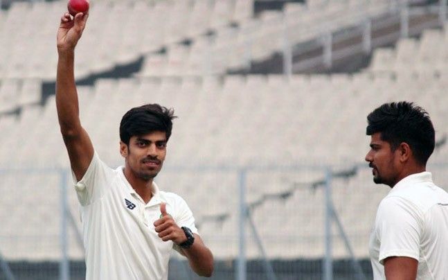 Rajneesh (R) picked a seven-wicket haul in the semis