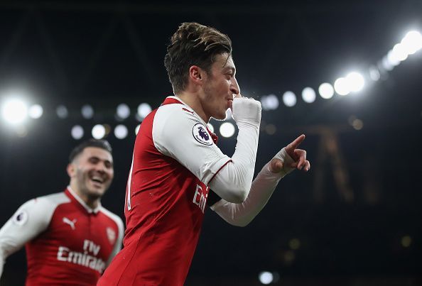 Ozil was unstoppable against Huddersfield