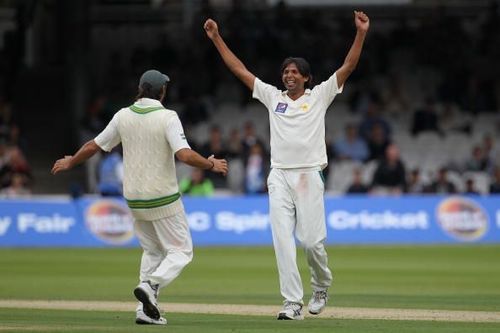 The vestiges of time have not diminished Mohammad Asif's magical skills