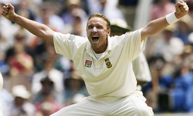 Allan Donald caused lot of problems to the Indian batsmen with his fiery bowling